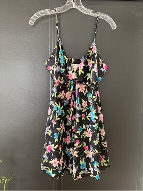 Y2K Victoria’s Secret babydoll slip